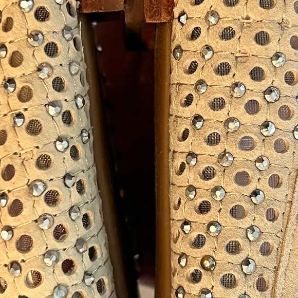 Like New Antonio Melani Tan Leather Perforated Crystal Detail Ballerina Flats 7! - Picture 8 of 14